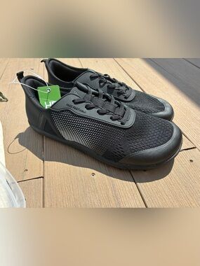 Women’s Hike HF Stride Barefoot Shoes NWT Size 43/12